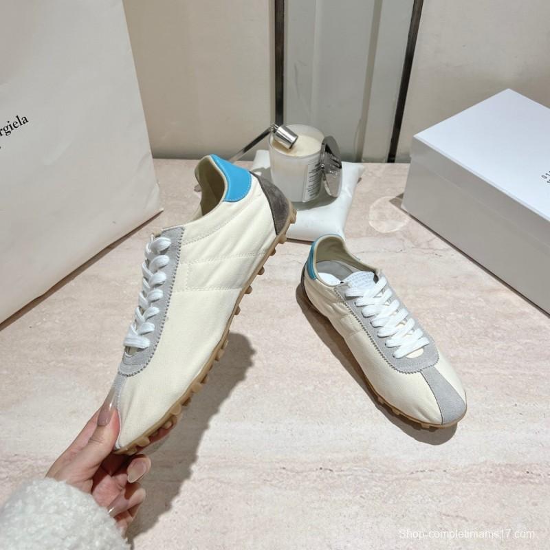 2025 Unisex MM6 Maison Margiela White Grey Nylon Suede Sneakers Distressed KFY00290