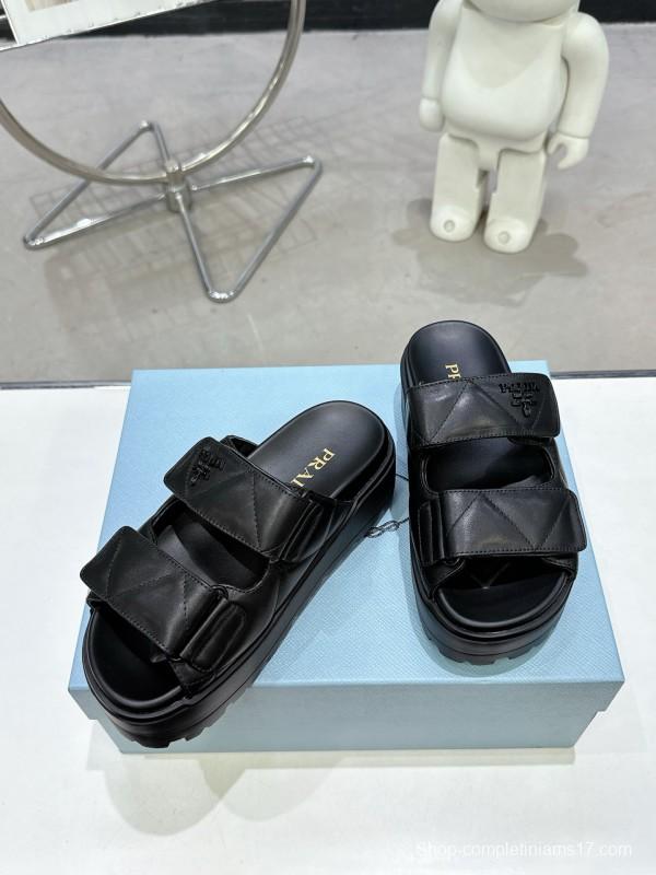 2025 Women Prada Black Leather Slippers KFY00290