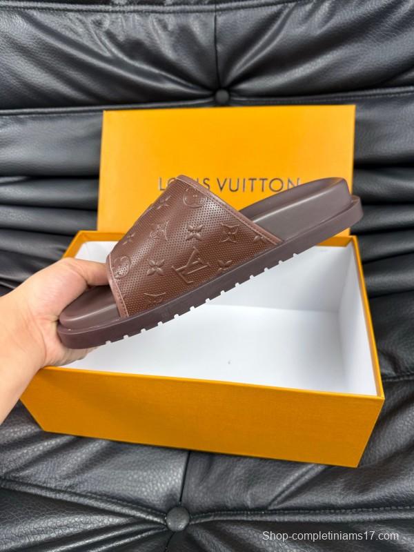 2025 Men Louis Vuitton Brown Leather Slippers AS00170