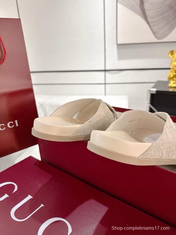 2025 Unisex Gucci Beige Suede Slippers Double G Embossed AS00240