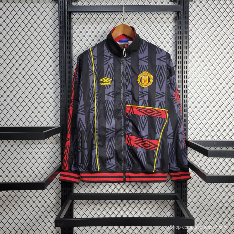 25/26 Manchester United Jacket Retro Black Pattern Windbreaker