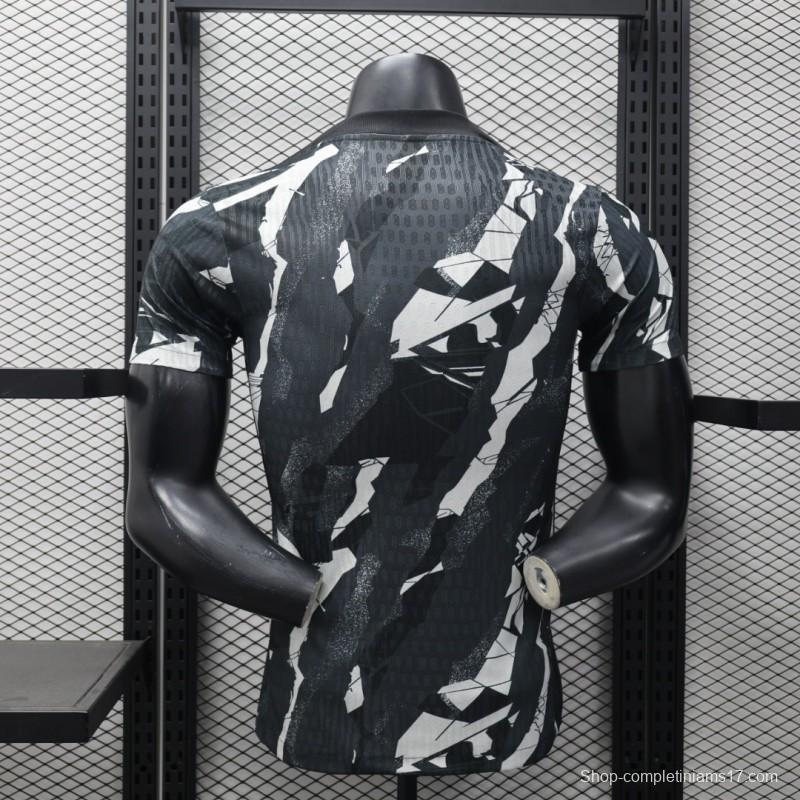 Player Version 25/26 FC 
Al-Ittihad Black with Abstract Camouflage Pattern Jersey