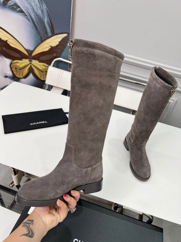 Chanel 2025/SS Quilted Leather Chain CC Logo Flat Ankle Boots - LY00510