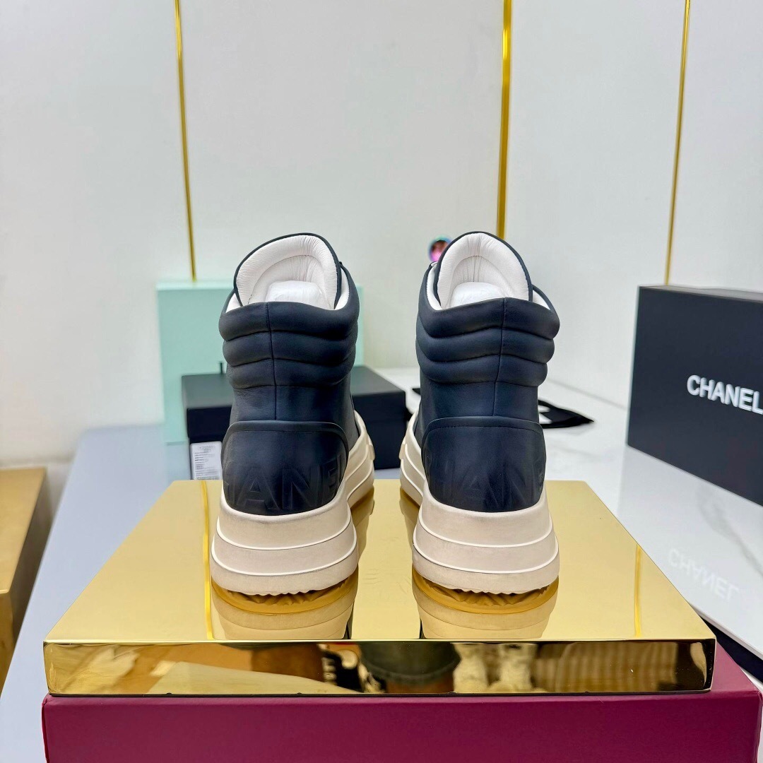 Chanel 2025 SS Short Boots Essential Autumn Winter Heavy Duty Style - LY00400