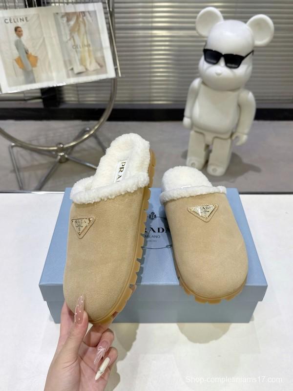 Prada Fall/Winter 2025 New Mule Slippers with Triangle Buckle Bread Loaf Toe - KFY00270