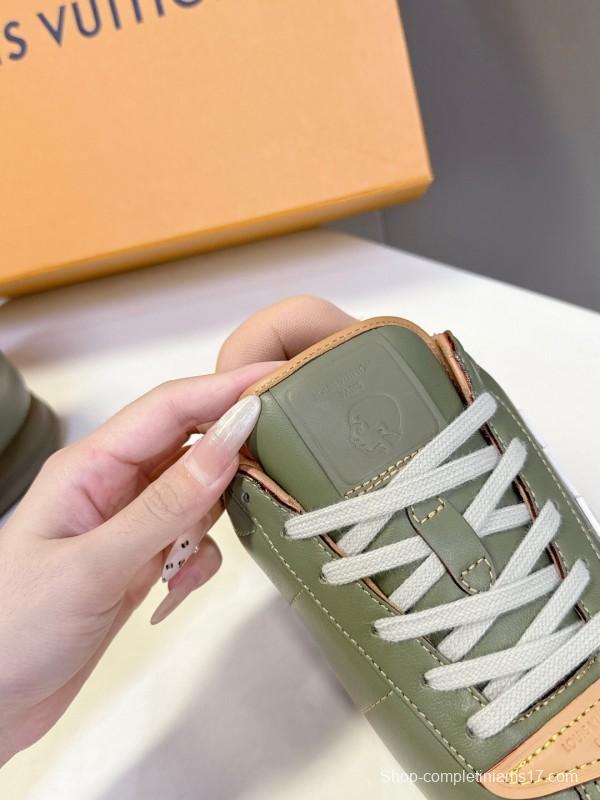 Louis Vuitton 2025 SS LV x Pharrell Williams Runway Platform Sneakers Retro Running Shoes - KFY00380/KFY00390