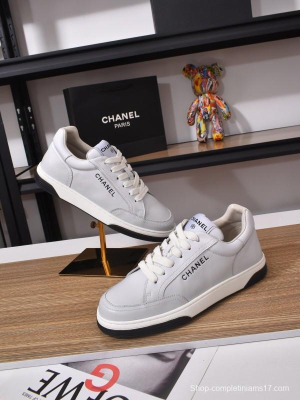 Chanel Classic Loafer with Gradient Logo and Platform Sole - KFY00350
