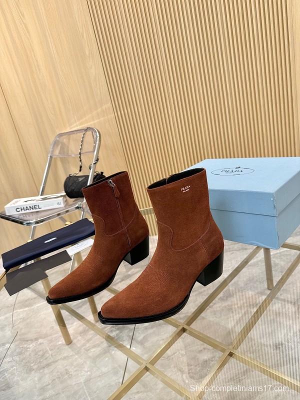 Prada Classic Pointed Boots 2025 SS Collection - L Y00330