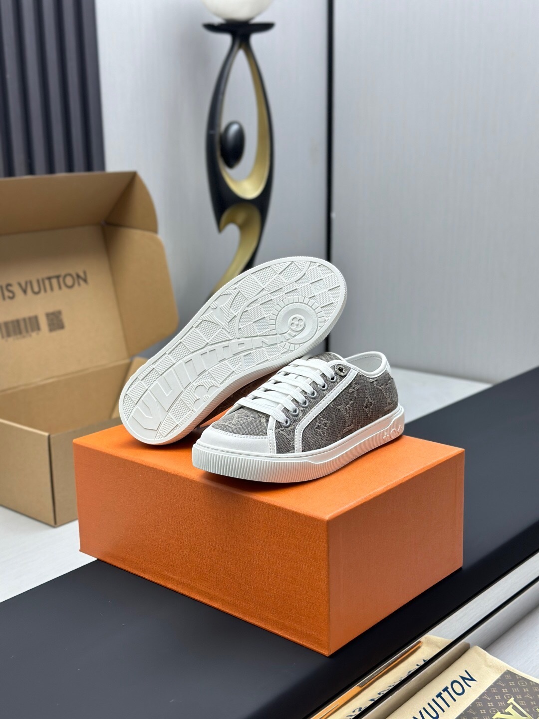 Louis Vuitton Time Out Series Monogram Animal Print Casual White Sneakers - Time Out