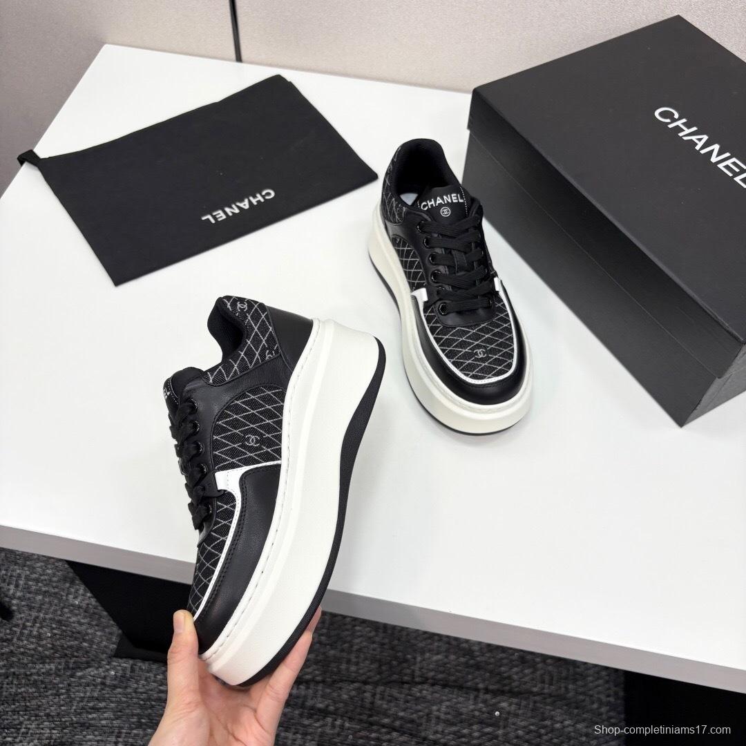 Chanel 2025 SS Panda Casual Sneakers - LY00340