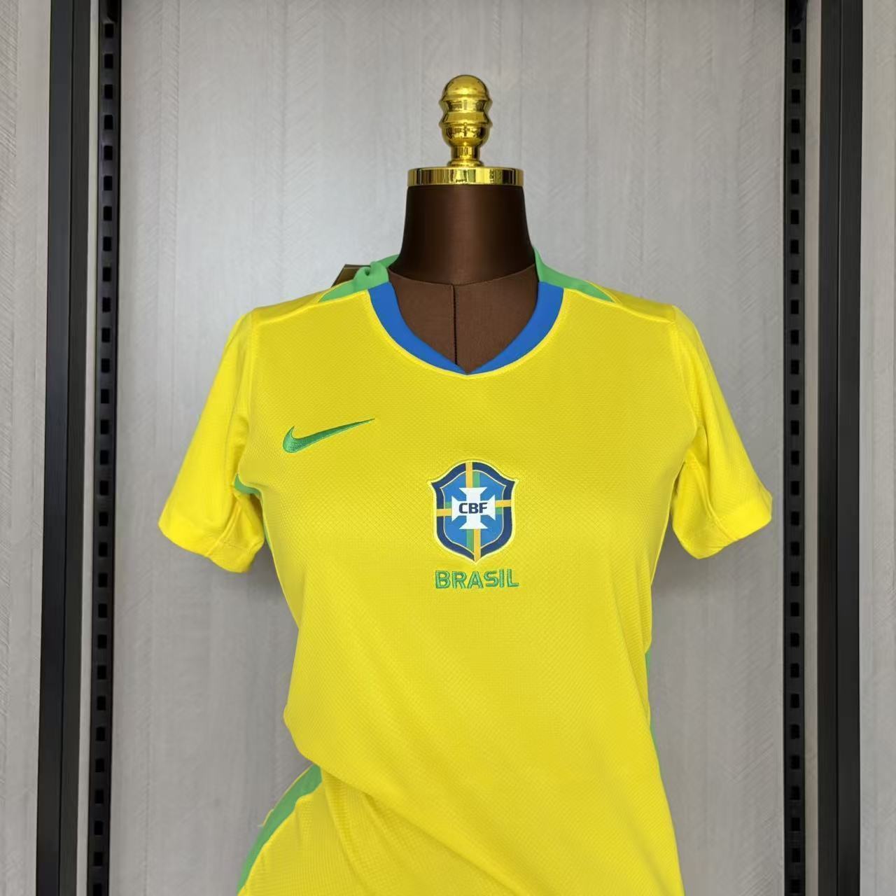 25/26 Women Brazil Home Jersey