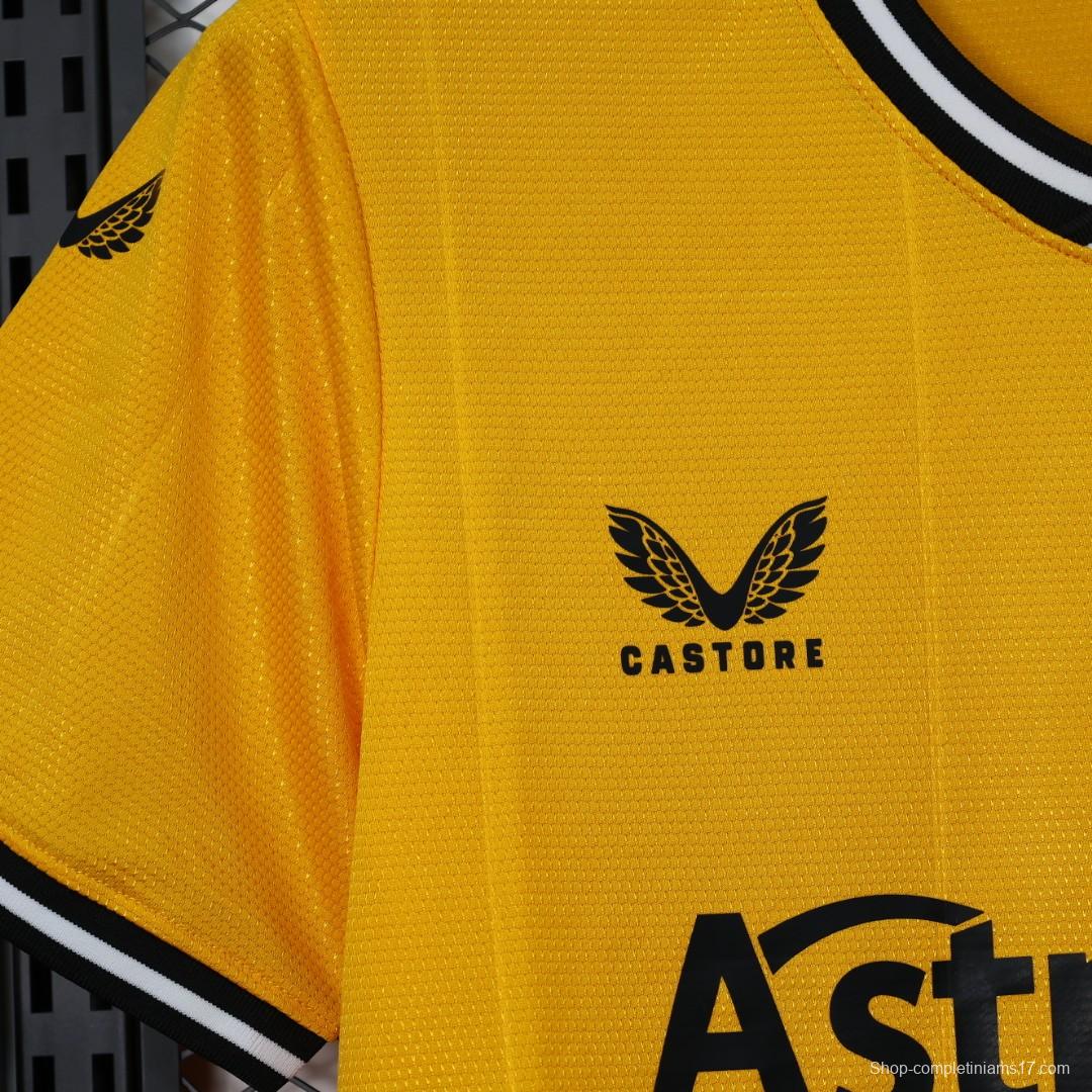 23/24 Wolverhampton Wanderers Home Jersey